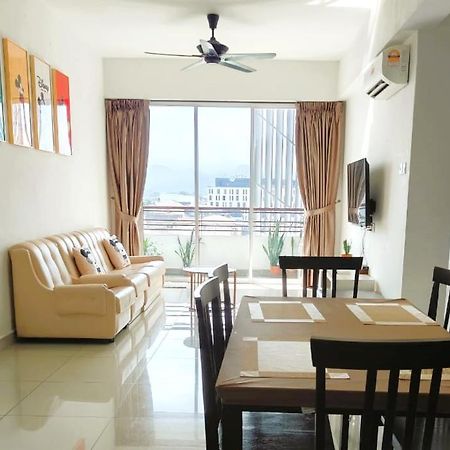 Mr Holiday - Majestic Ipoh Town Apartman Kültér fotó